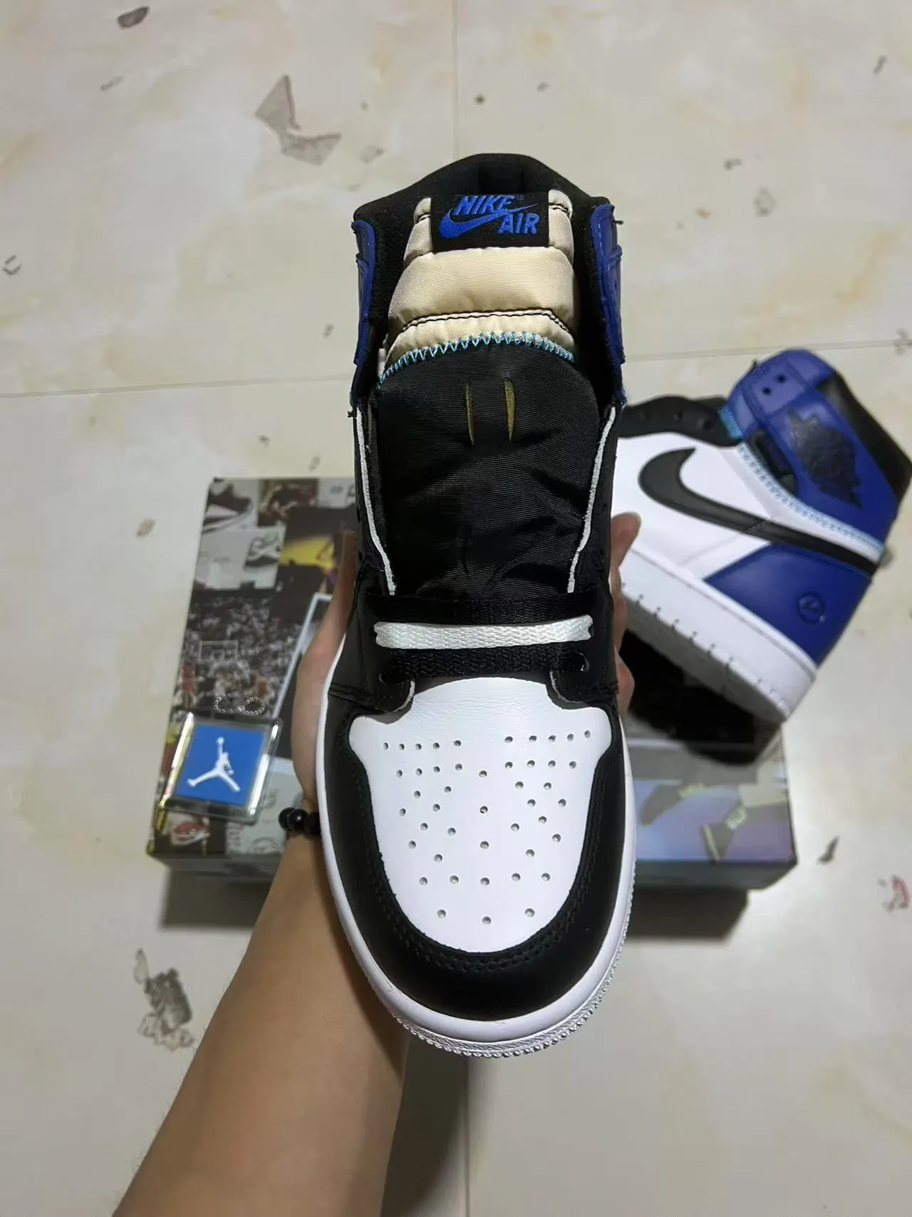 Air Jordan 1 High Royal Blue White Black Basketball Shoes 3
