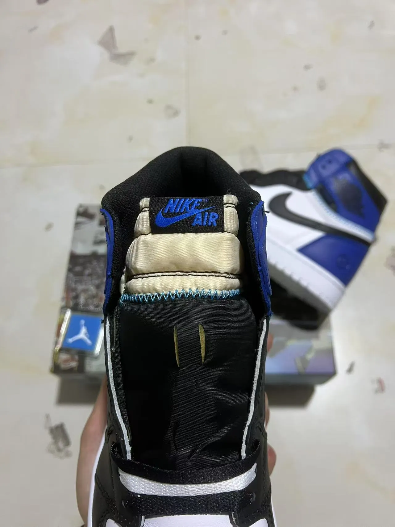 Air Jordan 1 High Royal Blue White Black Basketball Shoes 4