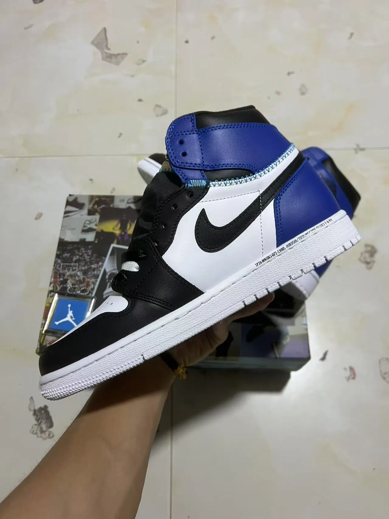 Air Jordan 1 High Royal Blue White Black Basketball Shoes 5