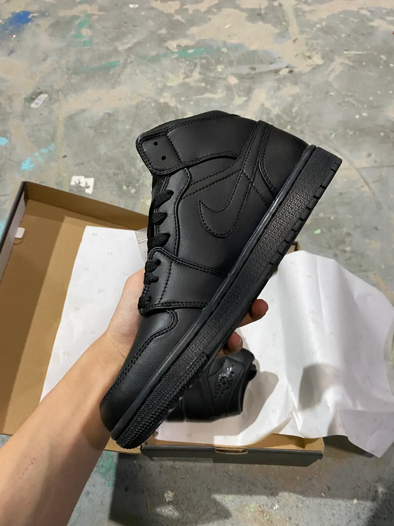 Air Jordan 1 Noir Cuir Chaussures de Basketball Hautes 4