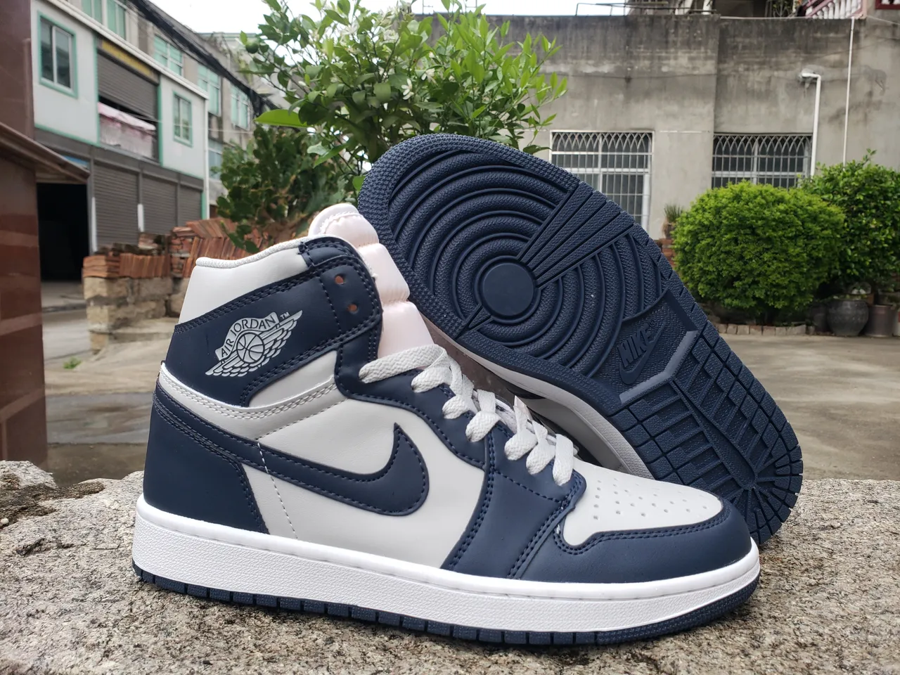 Air Jordan 1 Navy and Gray High-Top Basketball Shoes 5
