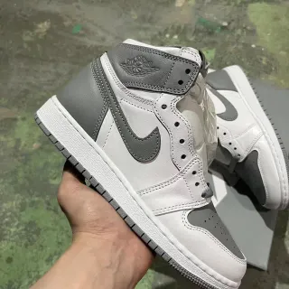 Air Jordan 1 White and Gray Leather Basketball Shoes