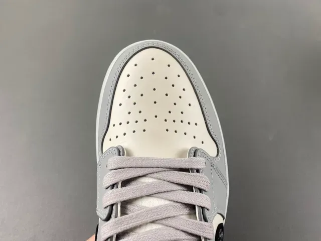 Air Jordan 1 x Dior Tênis de Basquete High-Top 5