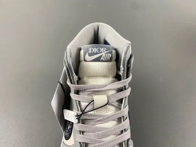 Air Jordan 1 x Dior Tênis de Basquete High-Top 6