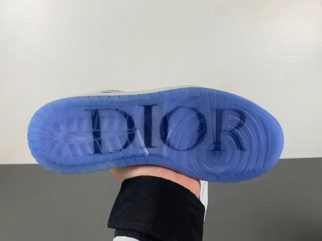 Air Jordan 1 x Dior Tênis de Basquete High-Top 9