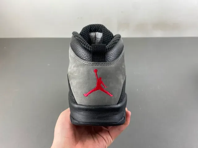 Air Jordan 10 High-Top Daim et Cuir Gris Noir Chaussures de Basketball 4