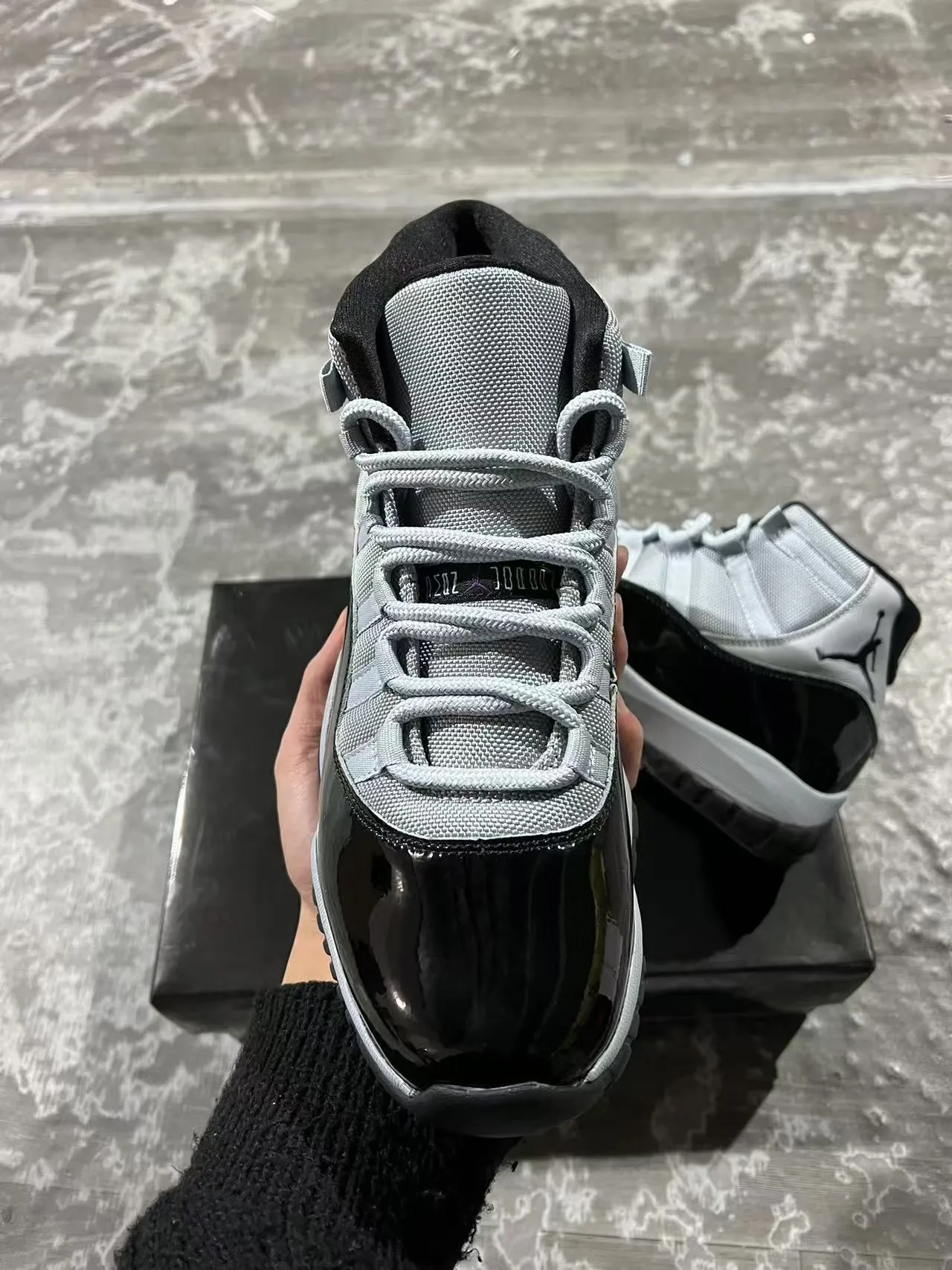 Air Jordan 11 Black Gray High-Top Patent Leather Mudguard Basketball Shoes 3