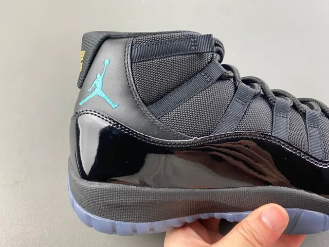 Air Jordan 11 Negro Cuero Patentado Icy Blue Zapatillas de Baloncesto 3