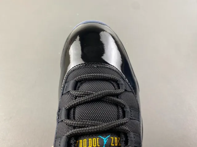 Air Jordan 11 Negro Cuero Patentado Icy Blue Zapatillas de Baloncesto 5