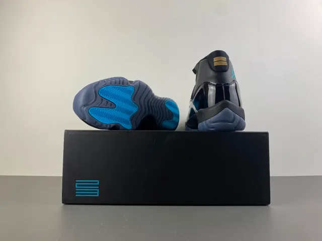 Air Jordan 11 Negro Cuero Patentado Icy Blue Zapatillas de Baloncesto 16