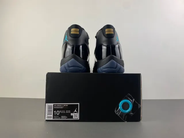 Air Jordan 11 Negro Cuero Patentado Icy Blue Zapatillas de Baloncesto 17