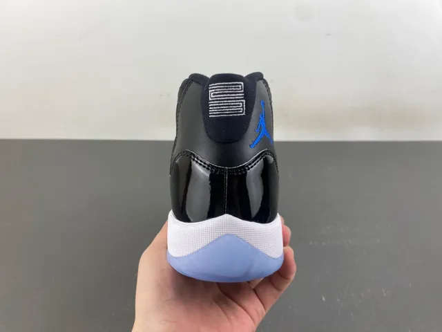 Air Jordan 11 Black White Icy Blue Basketball Shoes 4