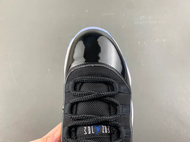 Air Jordan 11 Black White Icy Blue Basketball Shoes 5