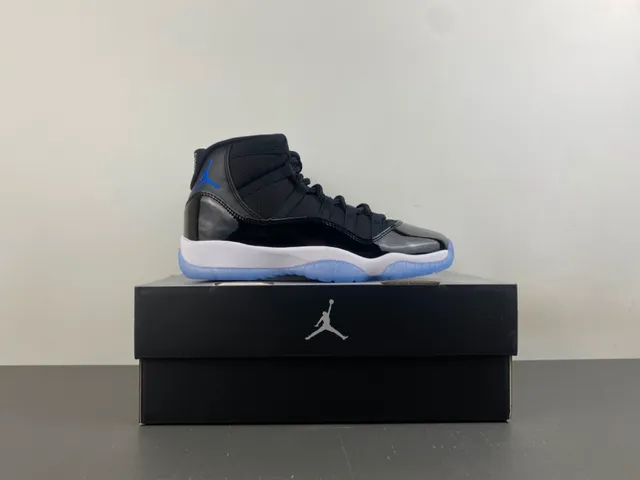 Air Jordan 11 Black White Icy Blue Basketball Shoes 16