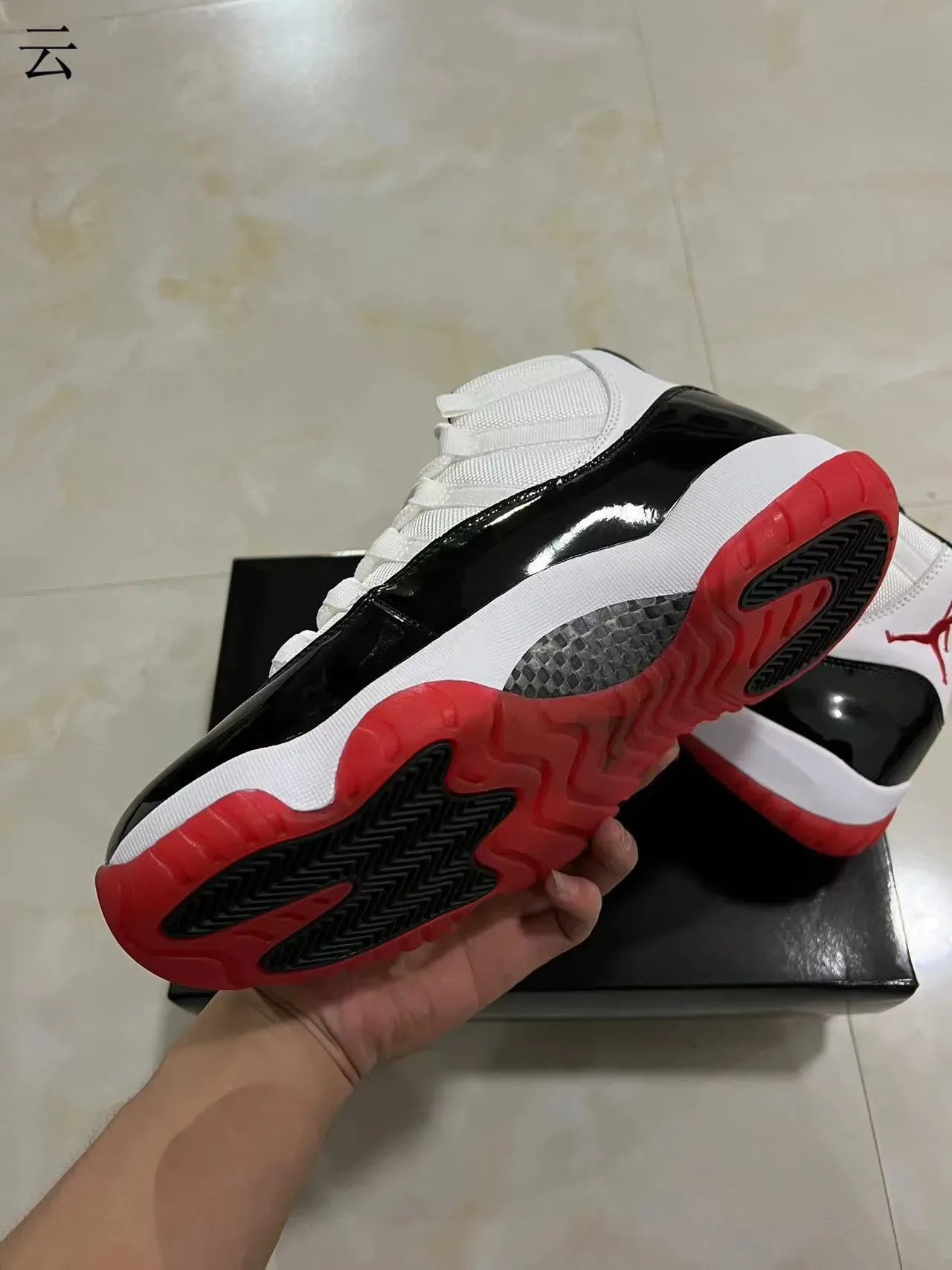 Air Jordan 11 Branco Preto Vermelho tênis de basquete 6
