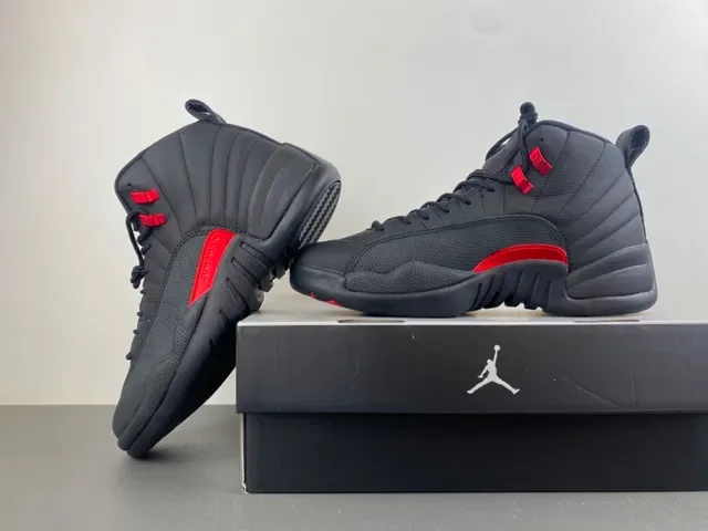 Air Jordan 12 Noir Rouge Chaussures de Basketball 15