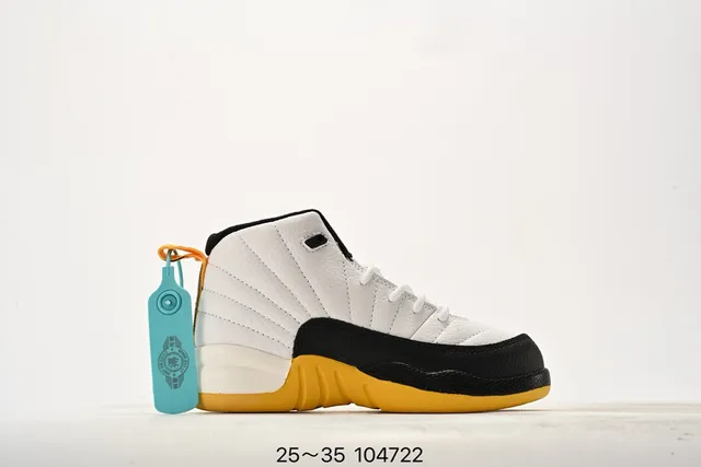 حذاء كرة السلة للأطفال Air Jordan 12 أسود وأصفر 5