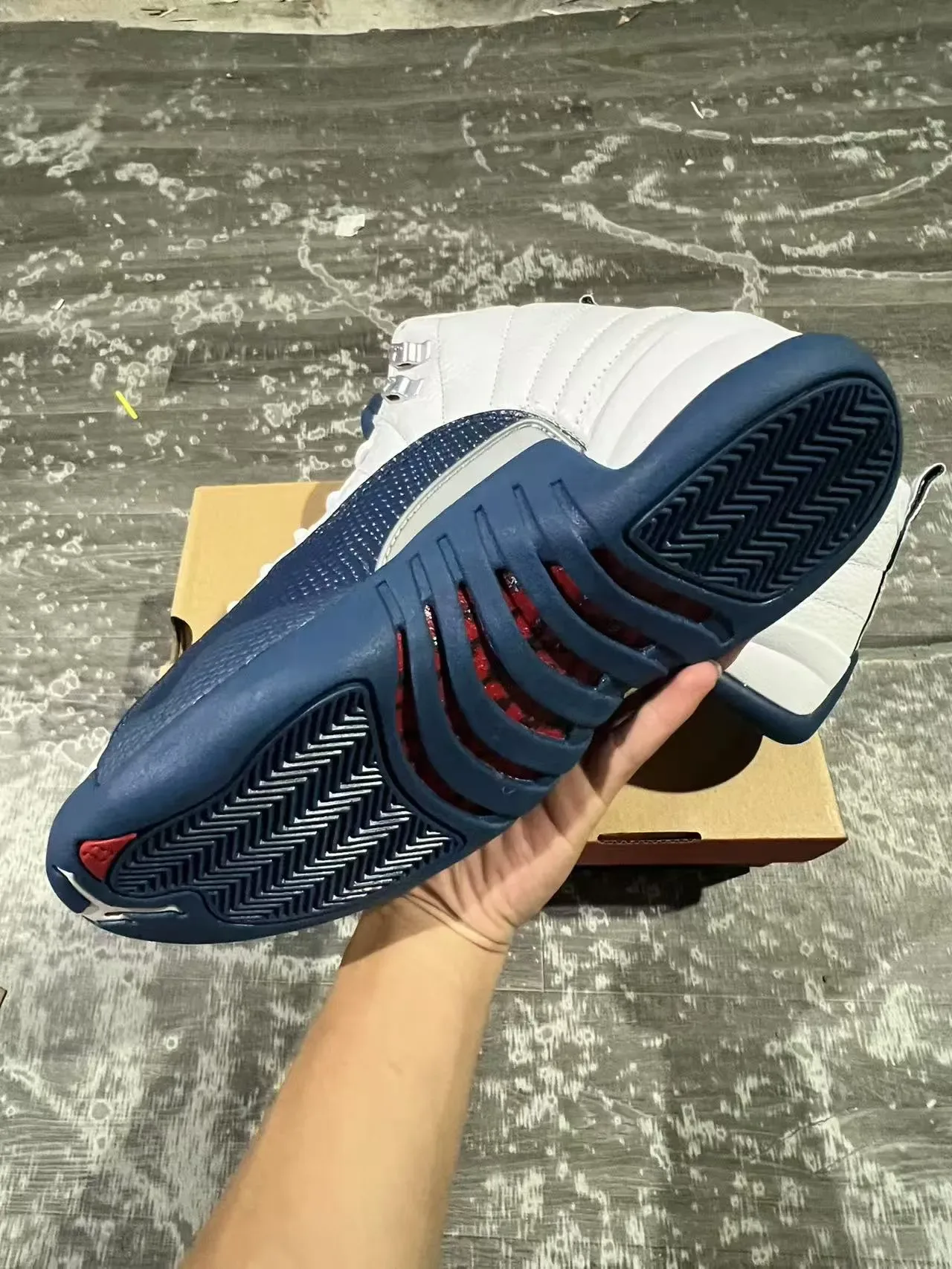 Air Jordan 12 Tênis de Basquete Branco Navy Couro 6