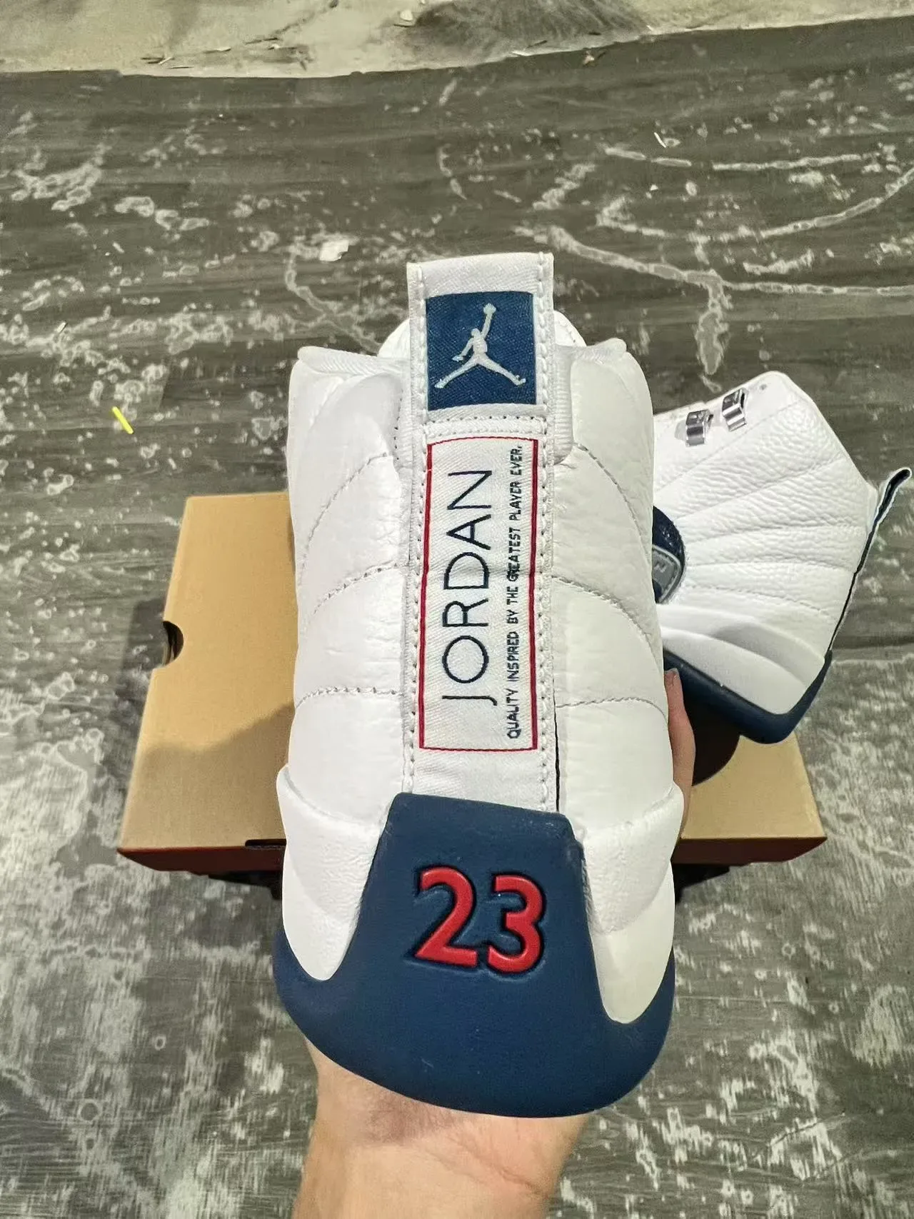Air Jordan 12 Tênis de Basquete Branco Navy Couro 8