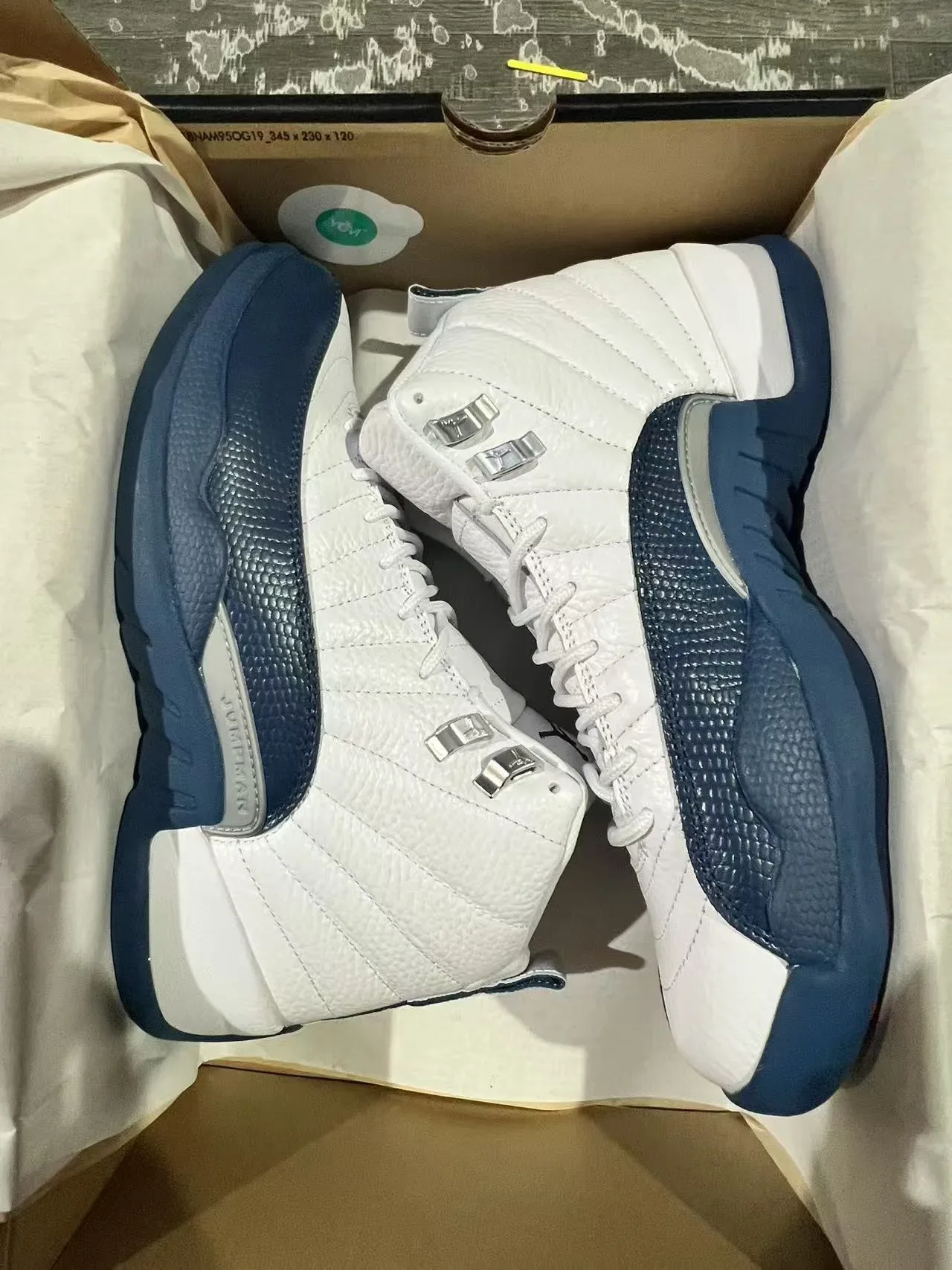 Air Jordan 12 Tênis de Basquete Branco Navy Couro 9