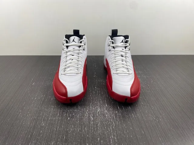 Air Jordan 12 White Red Basketball Shoes 3