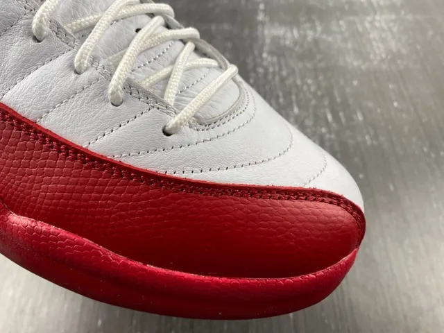 Air Jordan 12 White Red Basketball Shoes 5