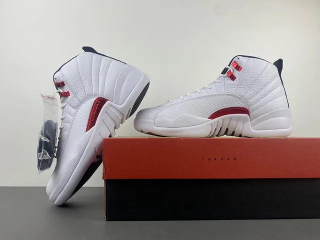 Air Jordan 12 White Red Black Basketball Shoes 15