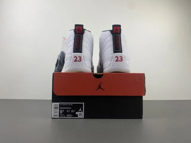 Air Jordan 12 White Red Black Basketball Shoes 18