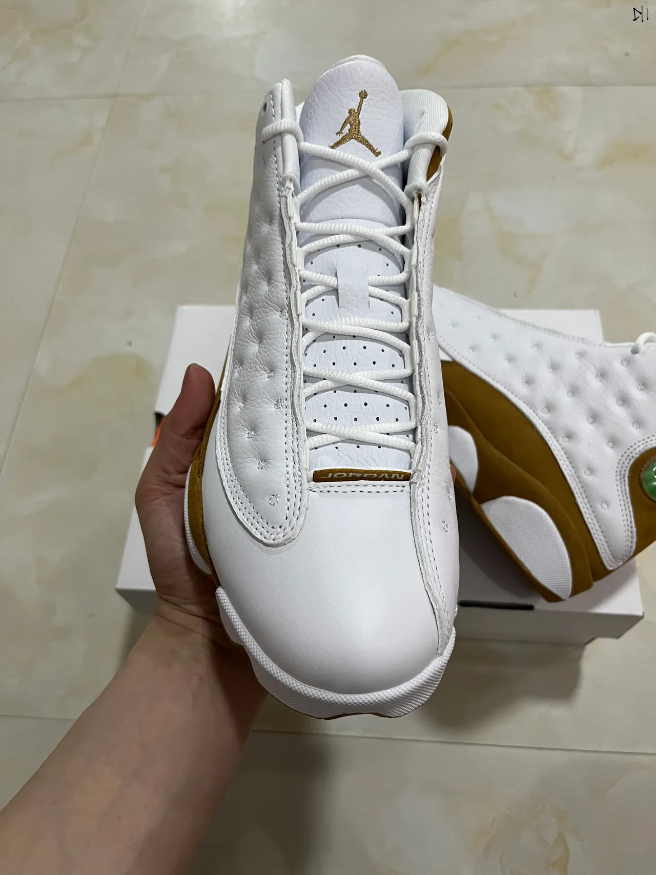 Air Jordan 13 White Tan Quilted Basketball Shoes 5