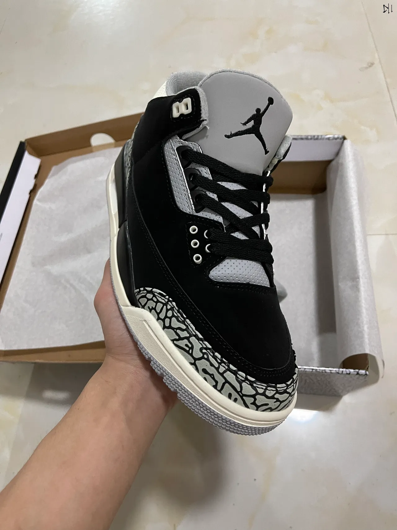 Air Jordan 3 Black Elephant Basketball Shoes 3