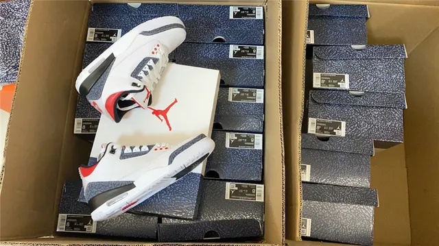 Air Jordan 3 White Dark Grey Red Basketball Shoes 23