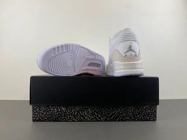 Air Jordan 3 White Elephant Print Basketball Shoes 16
