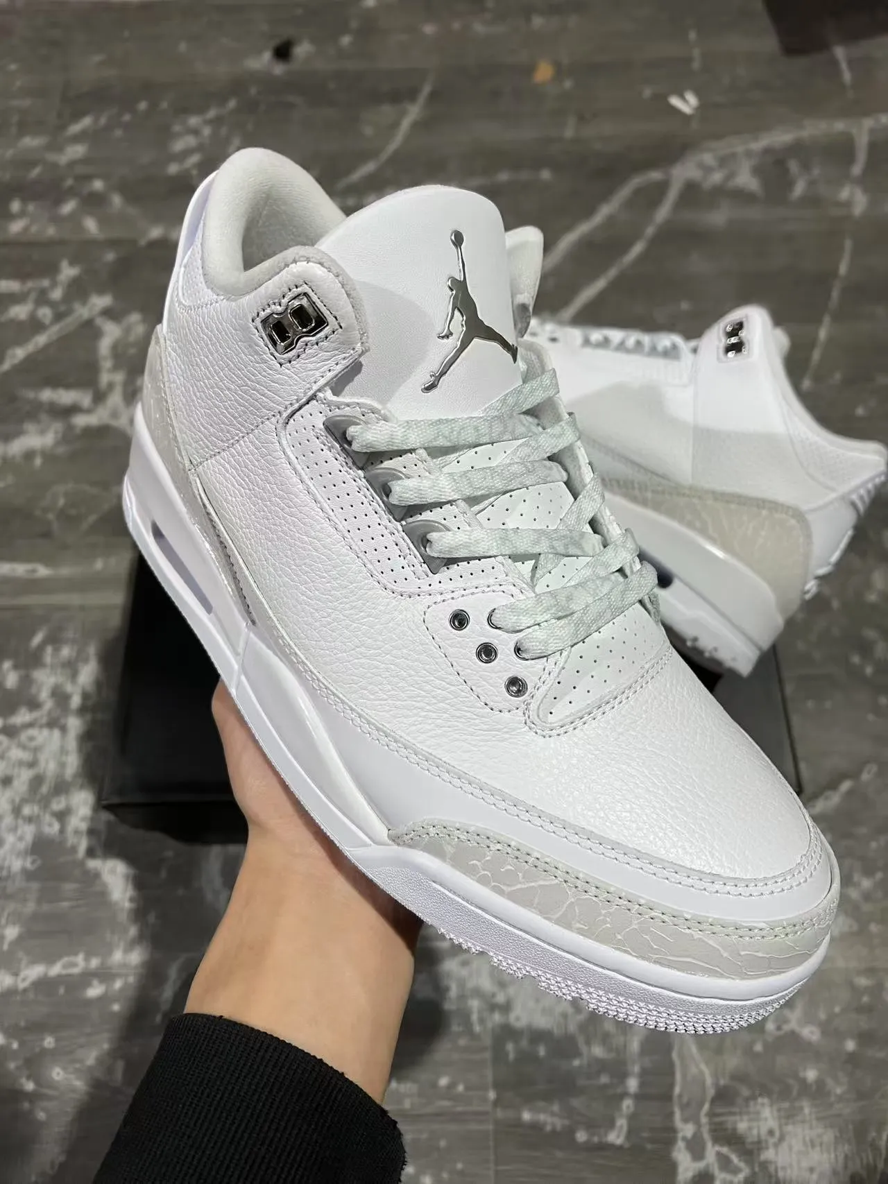 Air Jordan 3 Tênis de Basquete com Estampa de Elefante Branco 2