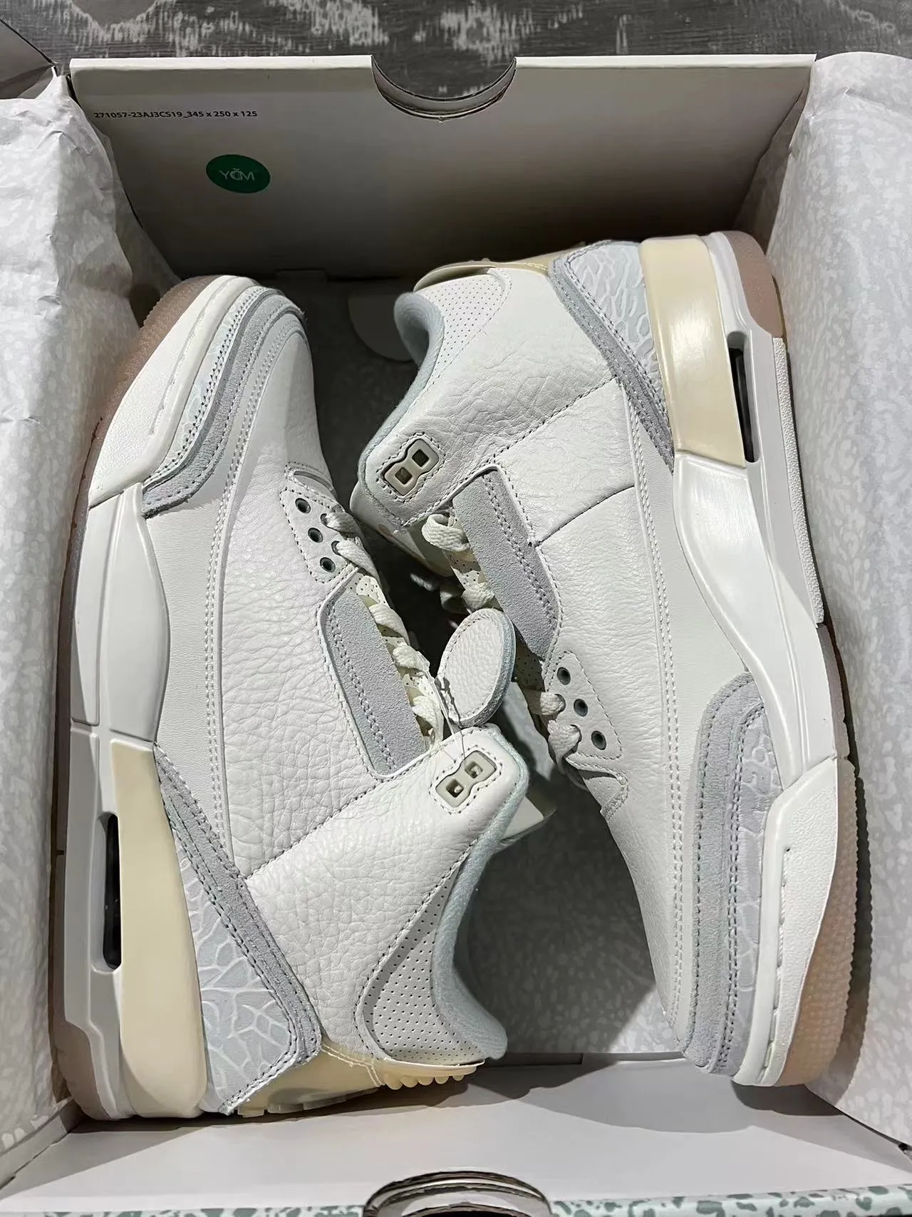Air Jordan 3 White Elephant Print Basketball Shoes 9