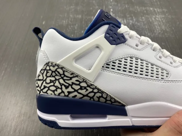 Air Jordan 3 White Navy Elephant Print Basketball Shoes 5