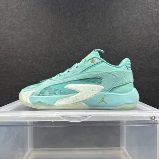 Air Jordan 37 Low Aqua Basketball Shoes