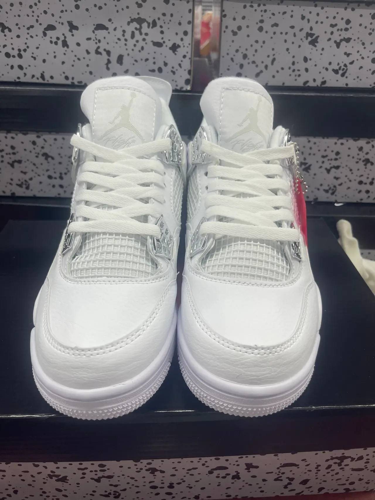 Air Jordan 4 Chaussures de Basketball Toutes Blanches avec Serrure de Lacets Métallique 2