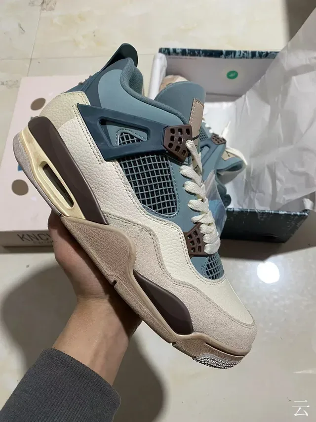 Air Jordan 4 Beige Blue Brown Chaussures de basket-ball 4
