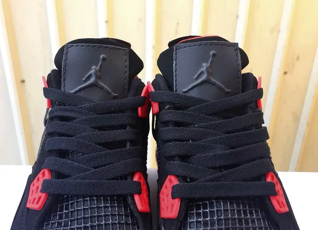 Tênis de basquete Air Jordan 4 preto vermelho roxo 3