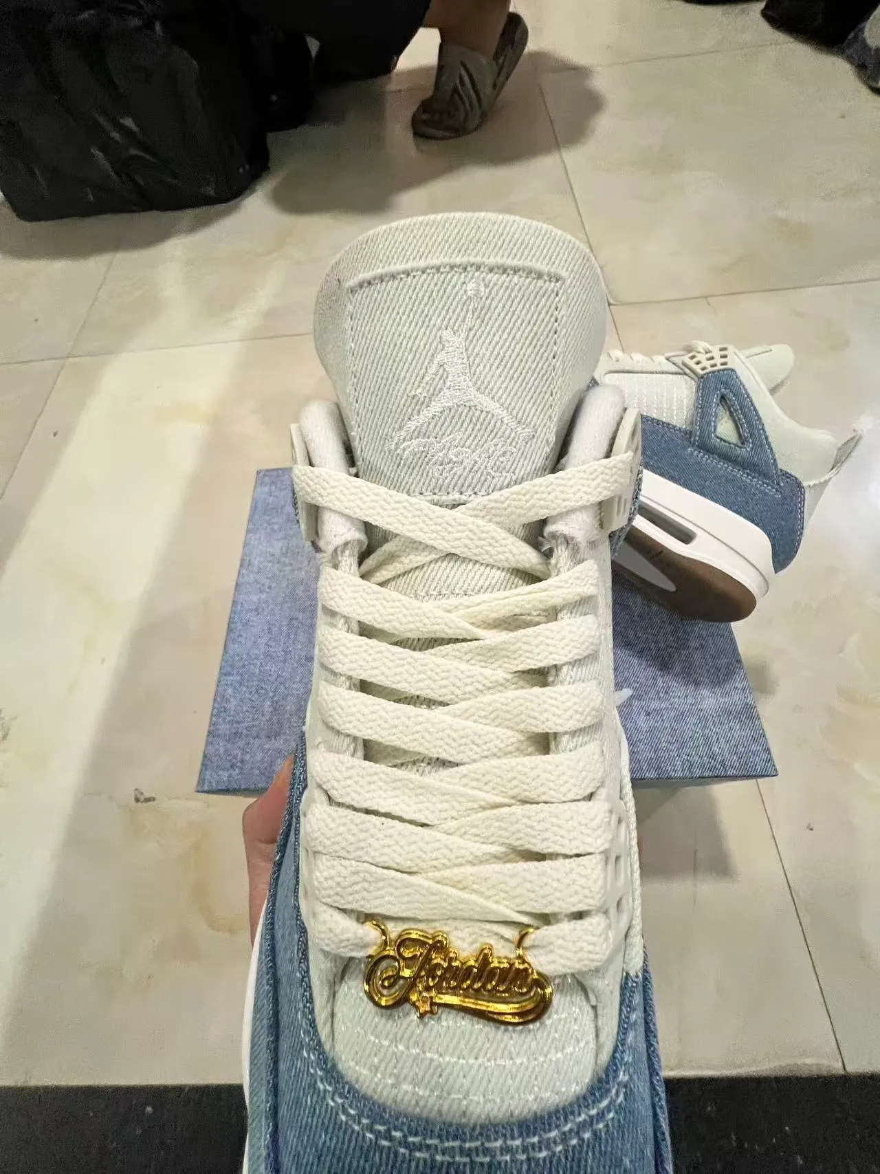 Air Jordan 4 Denim e Off-White Tênis de basquete lifestyle 4