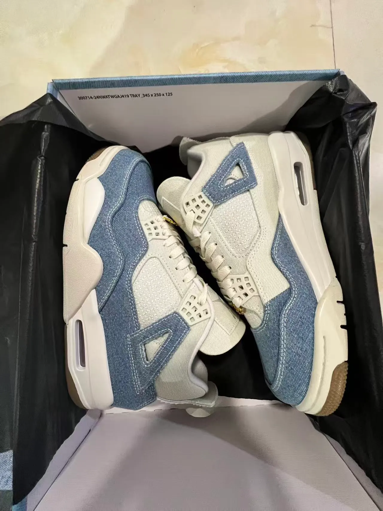 Air Jordan 4 Denim e Off-White Tênis de basquete lifestyle 9