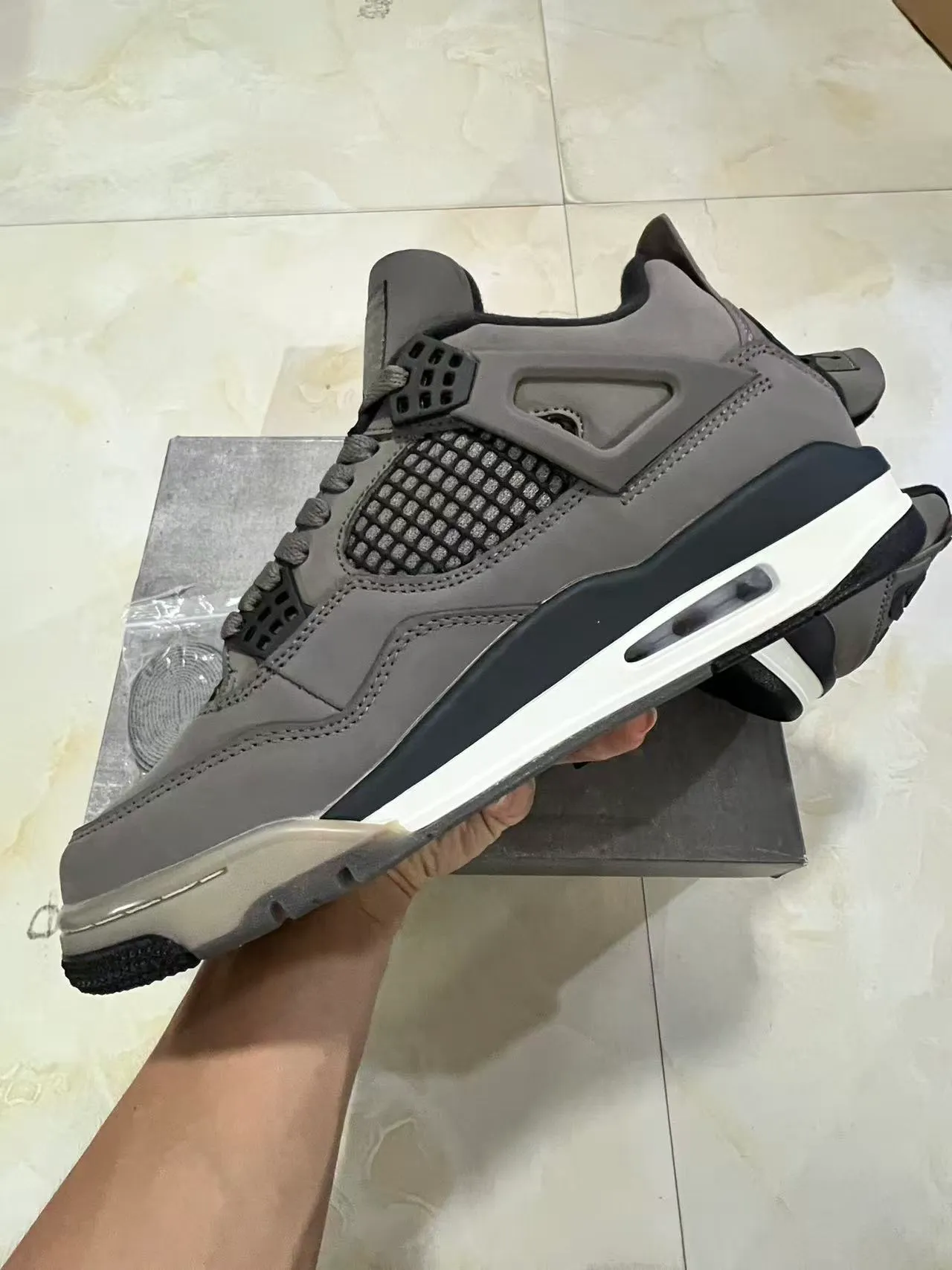 Air Jordan 4 Gray Black White Basketball Shoes 5