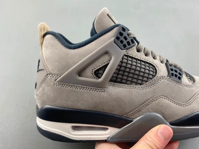 Air Jordan 4 Gray Suede Basketball Shoes 3