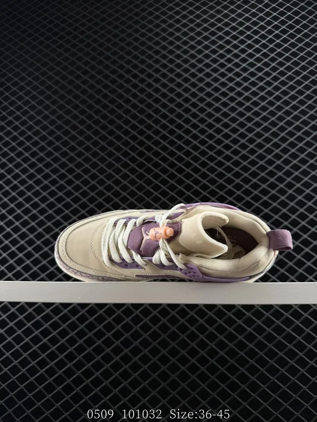 Tênis de basquete Air Jordan 4 Low bege e roxo com estampa de elefante 5