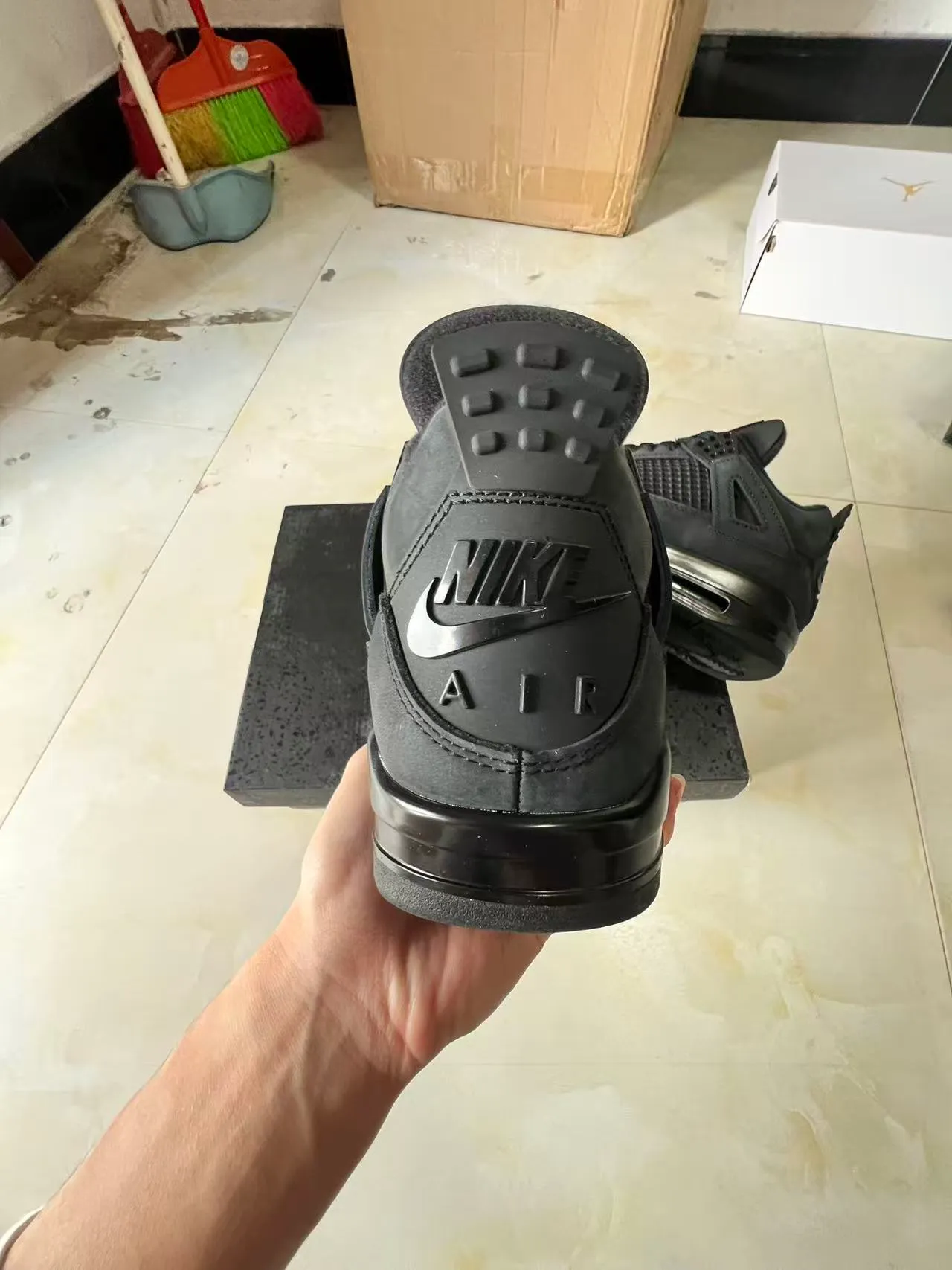 Air Jordan 4 Monochromatic Black Basketball Shoes 8