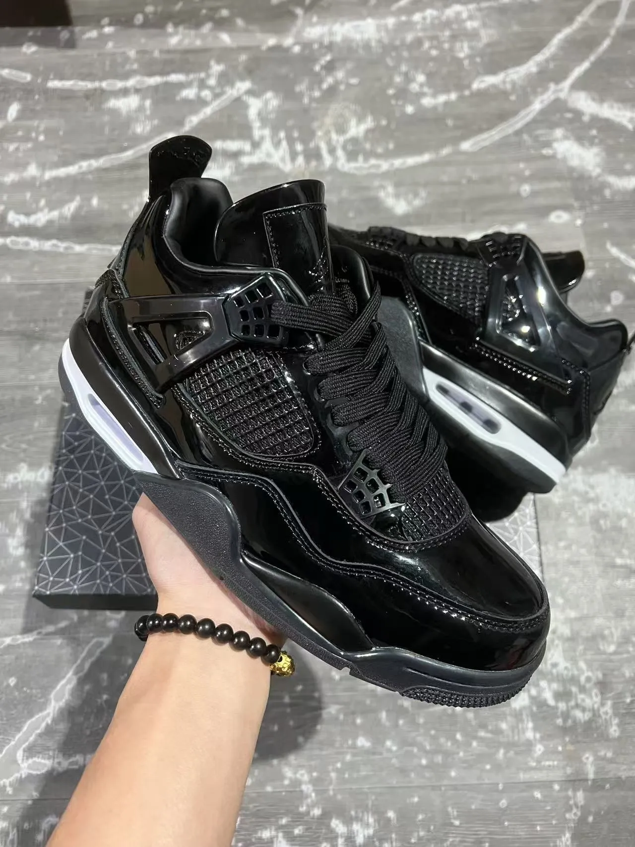 Air Jordan 4 Retro Black White Glossy Basketball Shoes 2