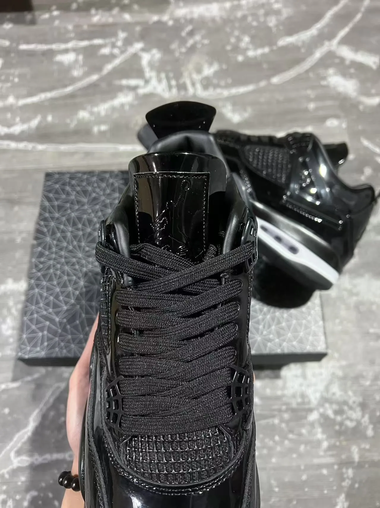 Air Jordan 4 Retro Black White Glossy Basketball Shoes 4