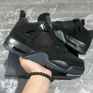 Air Jordan 4 Retro Monochromatic Black Basketball Shoes