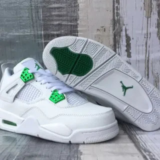 Air Jordan 4 White Green Basketball Shoes