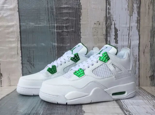 Chaussures de basketball Air Jordan 4 blanc et vert 6